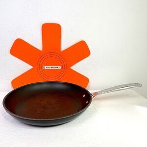 LE CREUSET  Toughened Nonstick PRO 12” Fry Pan 30 CM Gray